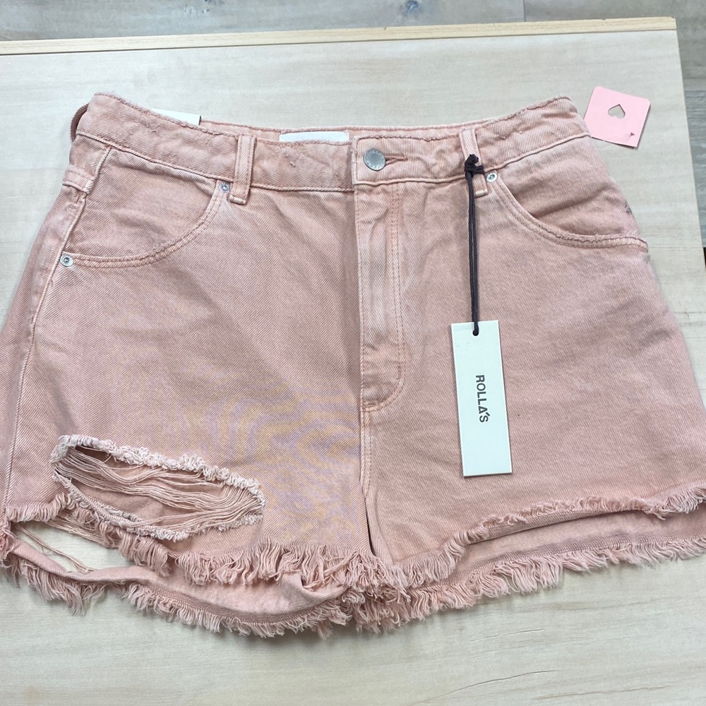ROLLA'S Light Pink Frayed Denim Shorts Sz 29 NWT Duster style